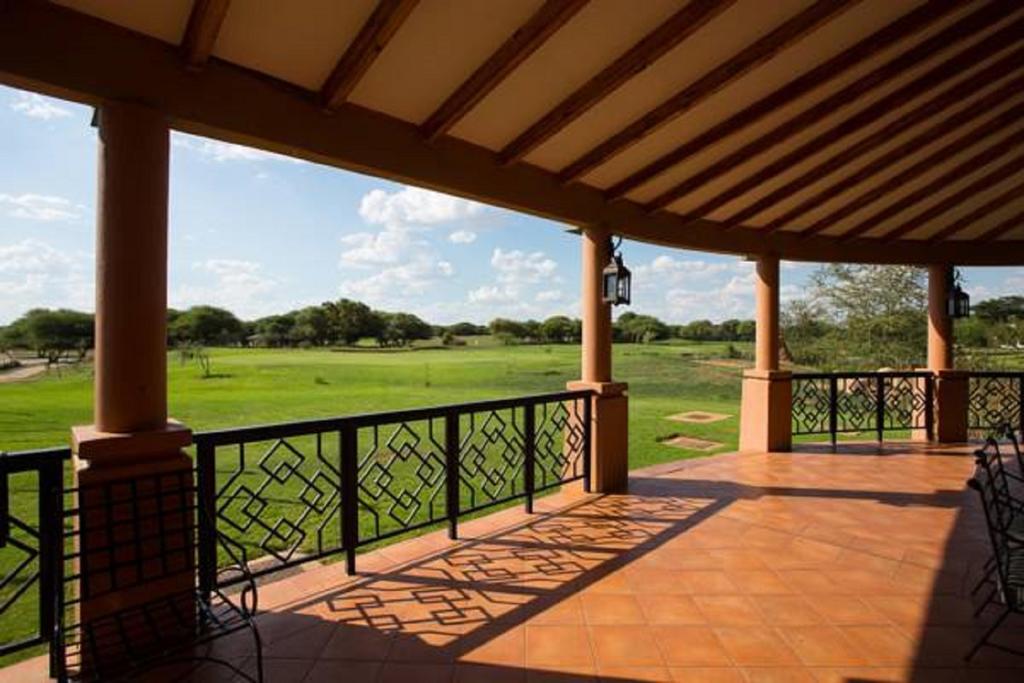 Phakalane Golf Estate Hotel Resort Gaborone Exterior foto