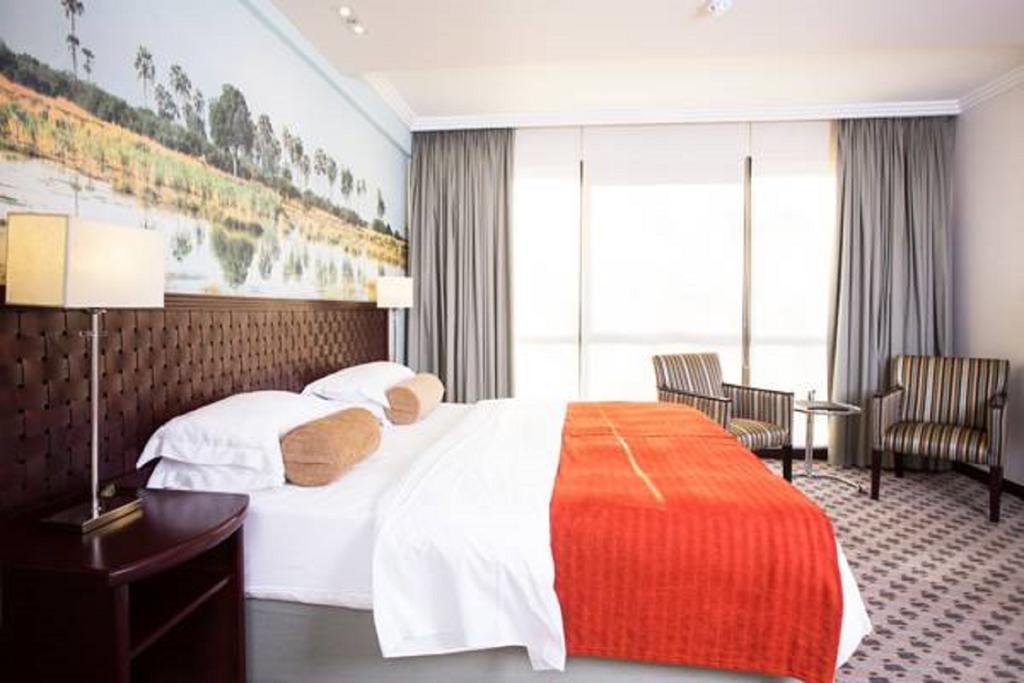Phakalane Golf Estate Hotel Resort Gaborone Habitación foto